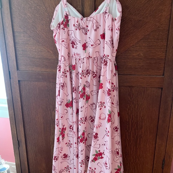 XL Spring Persephone EUC - Picture 2 of 3